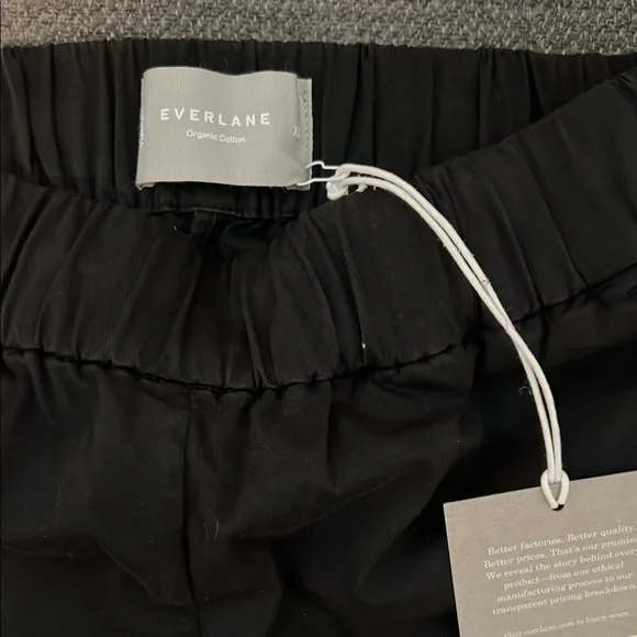 Everlane Black Organic Cotton Pants - Picture 2 of 8